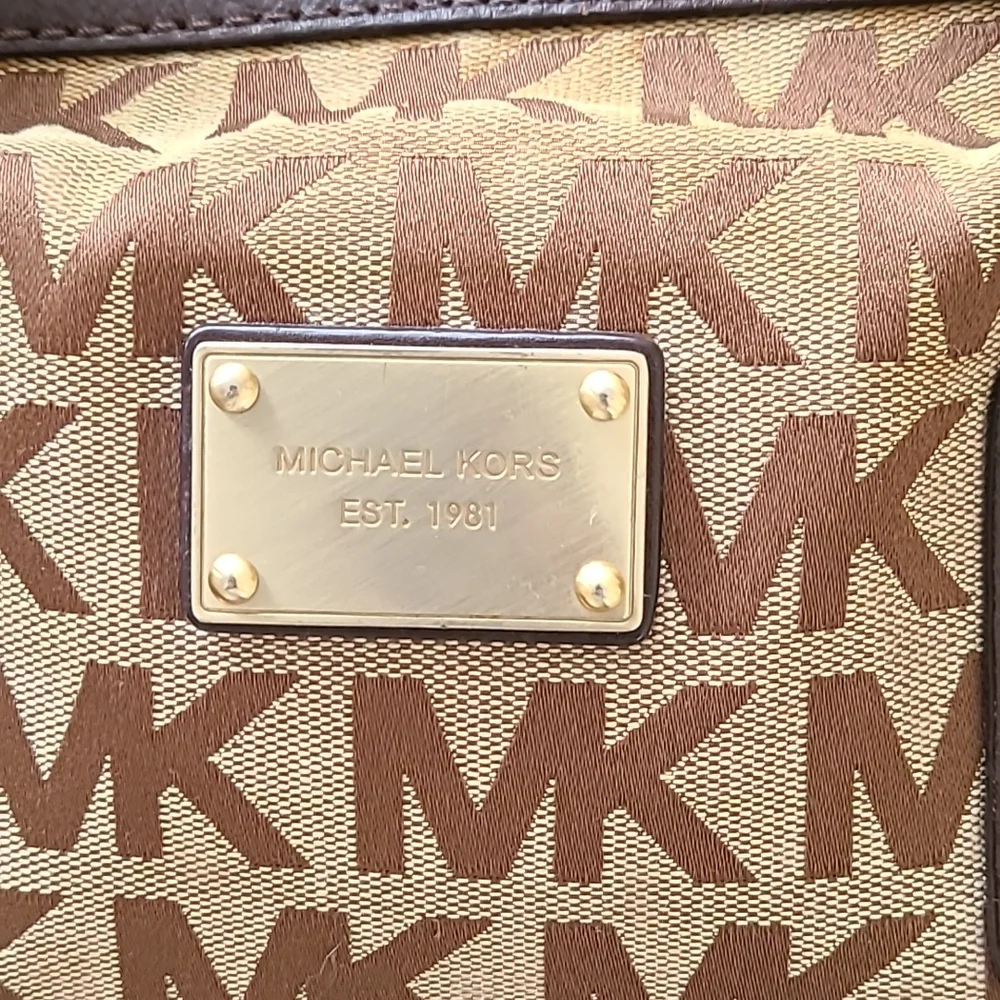 Michael Kors Monogram Bag - Picture 7 of 16